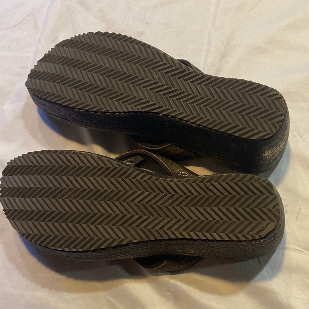 Volatile reptile type pattern wedge sandals - Picture 6 of 8